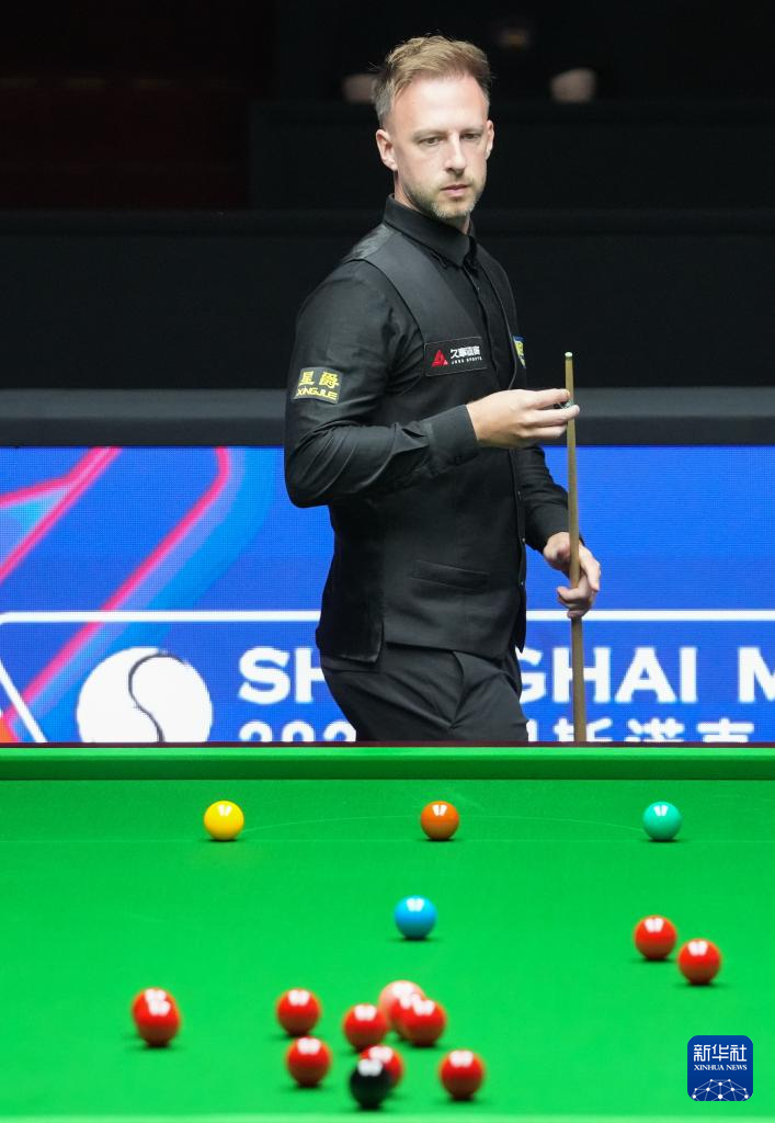 官方：因球迷辱骂拉比奥特及家人，巴黎主场部分关停一场+罚2万欧.