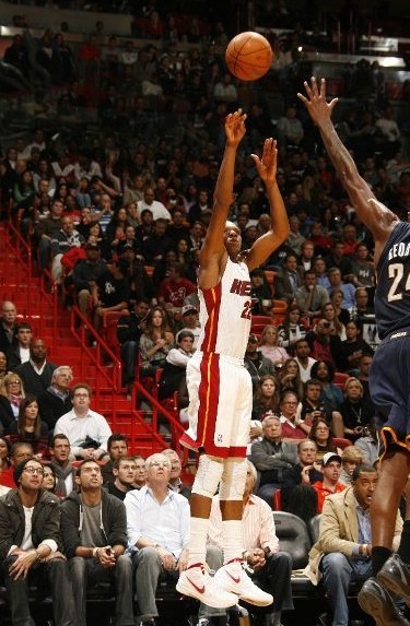 一要守住中 一要守住中